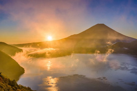 日本秋季富士山