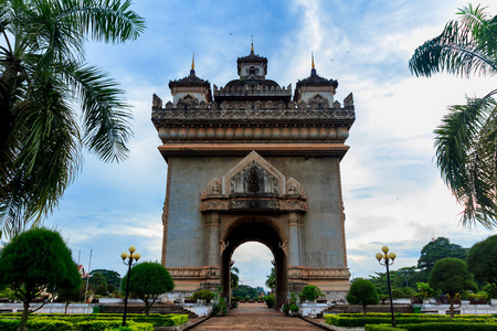 Patuxai，在老挝万象市中心胜利战争纪念碑