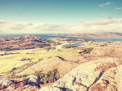 风景如画的挪威海景色, aerialview 从山顶