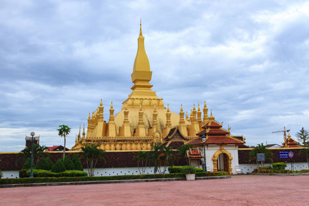 塔銮 Pha 具有里程碑意义的万象，老挝