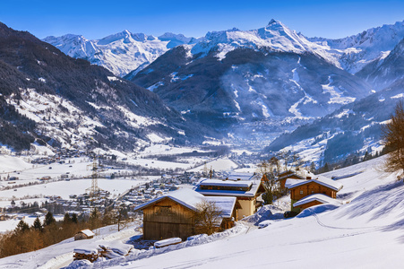 高山滑雪度假村加施奥地利
