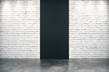 黑砖砌墙的开放和混凝土地板