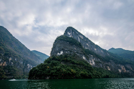 重庆巫山大宁河流域三三峡图片