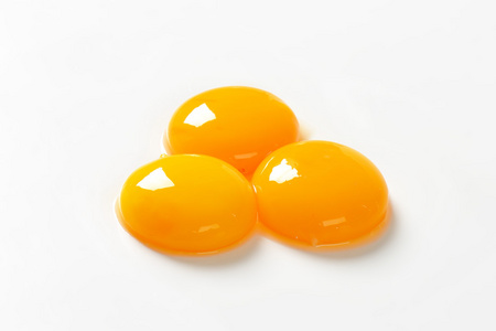 生鸡蛋蛋黄