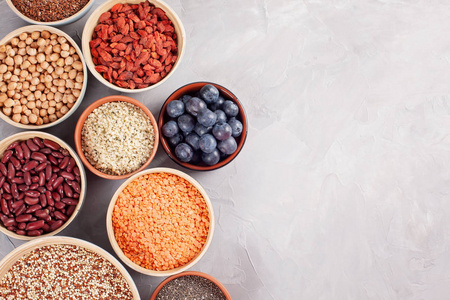 健康食品的节食概念与营养粉, 补充剂, 水果, 豆