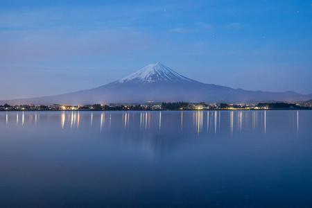 清晨山富士观