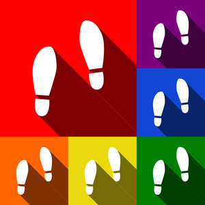 印记鞋底鞋标志。矢量。一套与平面阴影在红色 橙色 黄色 绿色 蓝色和紫色背景图标
