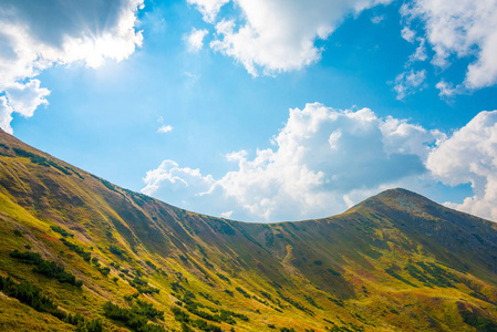 斯洛伐克高 Tatras 的秋季色彩