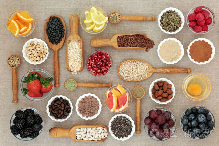 健康食品的节食概念与营养粉, 补充剂, 水果, 豆