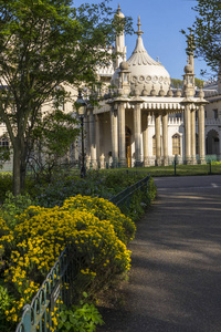 位于英国苏塞克斯市布莱顿的历史悠久的皇家展馆。它是建立在印度Saracenic 风格