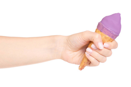 冰淇淋圆锥在手