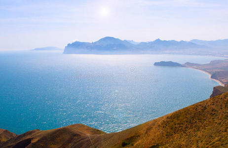 夏季海景和山景