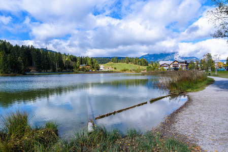 Wildsee 湖在泽费尔德, 奥地利欧洲