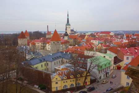 塔林的老城, 爱沙尼亚, 波罗的海地区的看法