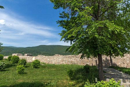 古拜占庭要塞遗址保加利亚 Pazardzhik 地区 Peshtera 镇的 Peristera