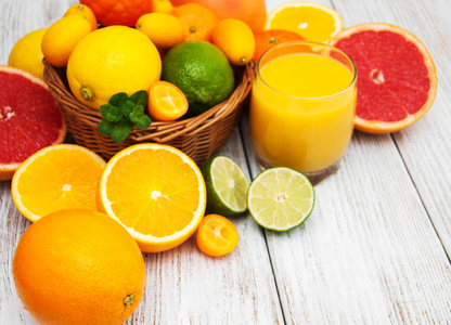 新鲜柑橘类水果