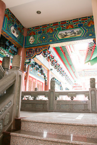 庙里的中国建筑的室内