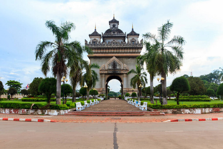 Patuxai，在老挝万象市中心胜利战争纪念碑