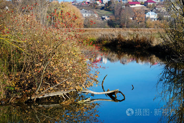 美丽的秋天乡村风景照片-正版商用图片0px9h2-摄图新视界