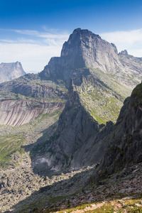 云与阿尔卑斯山