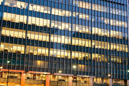 伦敦办公大楼摩天大楼, 工作与会议