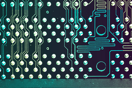 电路板。电子计算机硬件技术