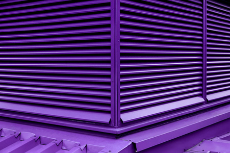 带光栅和剖面板的紫色金属结构