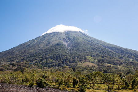 塞普西翁火山视图从特岛