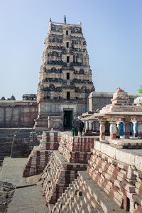 寺庙建筑群在亨比湿婆神庙