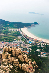 崂山俯瞰青岛风景