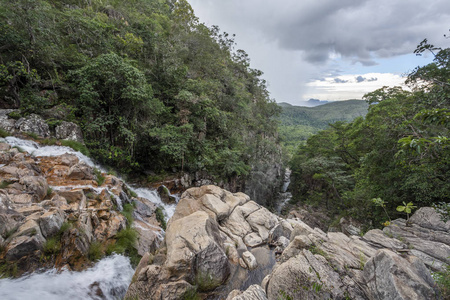 美丽的塞拉多瀑布的自然景观, Chapada dos Veadeiros, 戈亚斯州, 巴西中部