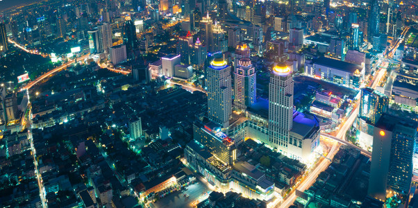 曼谷夜景或黄昏空中风景全景图片