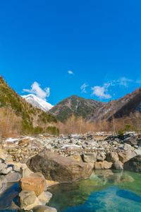 室外温泉，日本，高清晰度的图像