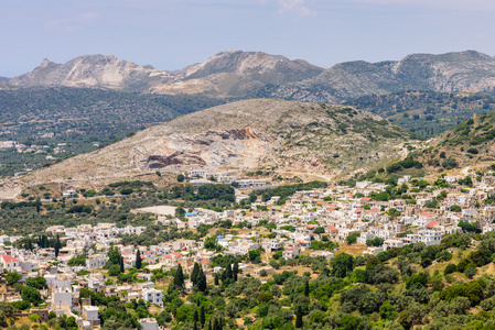 山区的希腊村庄图片