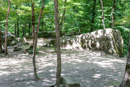 Shapsugskaya 异常区游览俄罗斯 Kuban 高加索 Abinsk 山麓史前 Shambala 采石场景观