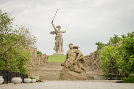 对斯大林格勒战役纪念复杂在伏尔加格勒，雕塑家叶夫根尼Vucetit马马耶夫库尔干上的合奏
