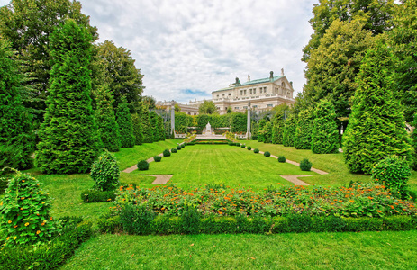 Volksgarten 或人花园与皇后伊丽莎白维也纳纪念碑