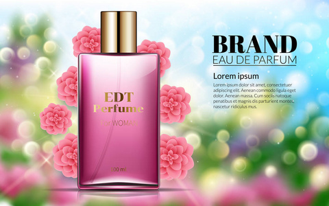 香水广告写实风格的香水在玻璃瓶上花只是被背景散景粉红色的花朵。伟大的广告海报推广新的香水矢量模板