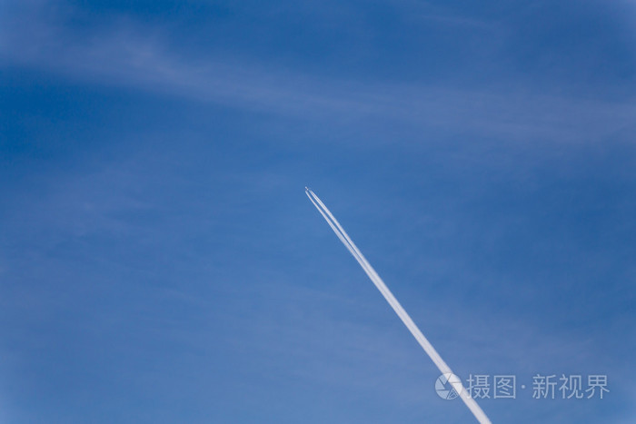 飞机在空中
