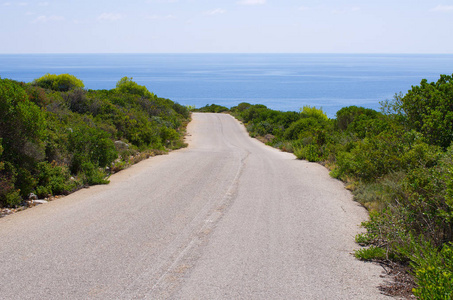 希腊扎金索斯岛上的道路