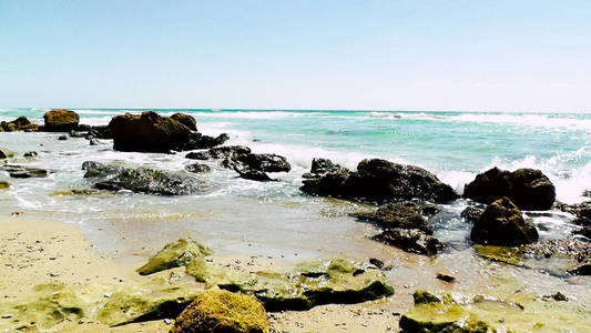 在以色列的一个野生海滩的看法