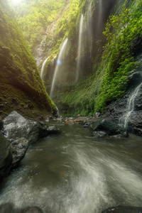 马达库拉瀑布印度尼西亚亚洲