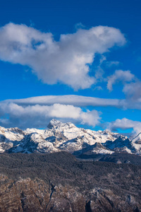 美丽 Triglav 山风景