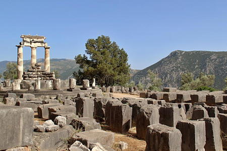 希腊乡村德尔菲神庙