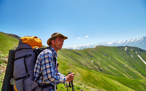 山，徒步旅行，顶部，在一起 女人 夫妇 极端 步行