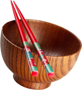 空碗和筷子