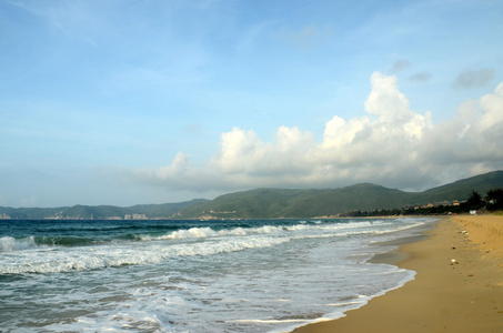 海南岛, 中国, 三亚, Yaluvan 湾冲浪, 2011年5月