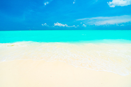在马尔代夫岛地处热带的海滩