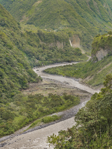 帕斯塔萨河和叶山在巴诺斯厄瓜多尔