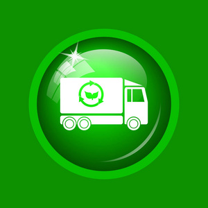 生态卡车图标。绿色背景上的互联网按钮